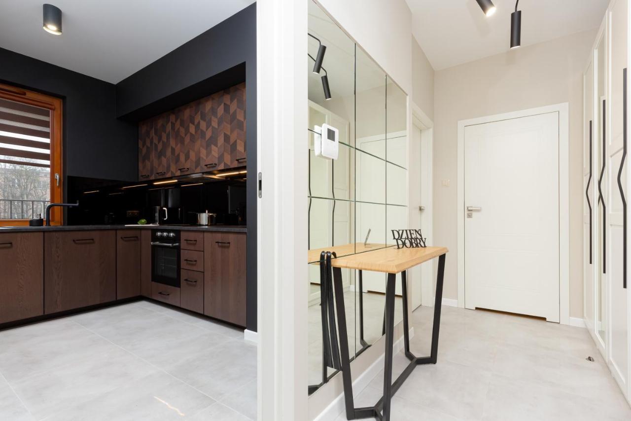 Awangarda Apartment Warsaw Ochota By Renters Prestige ภายนอก รูปภาพ