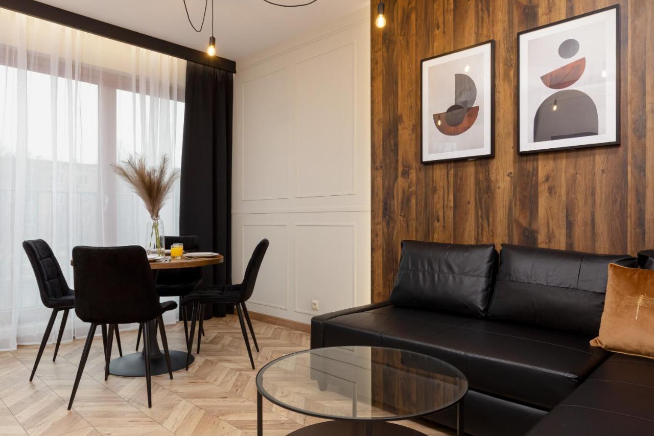 Awangarda Apartment Warsaw Ochota By Renters Prestige ภายนอก รูปภาพ