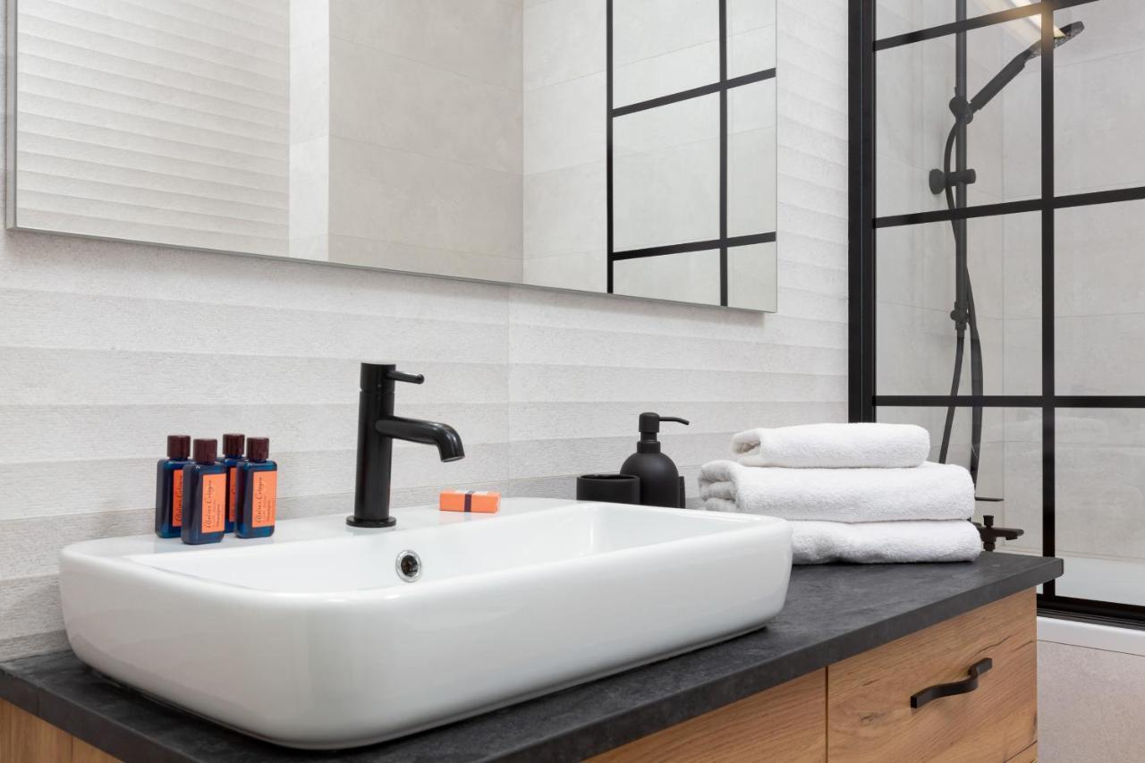 Awangarda Apartment Warsaw Ochota By Renters Prestige ภายนอก รูปภาพ