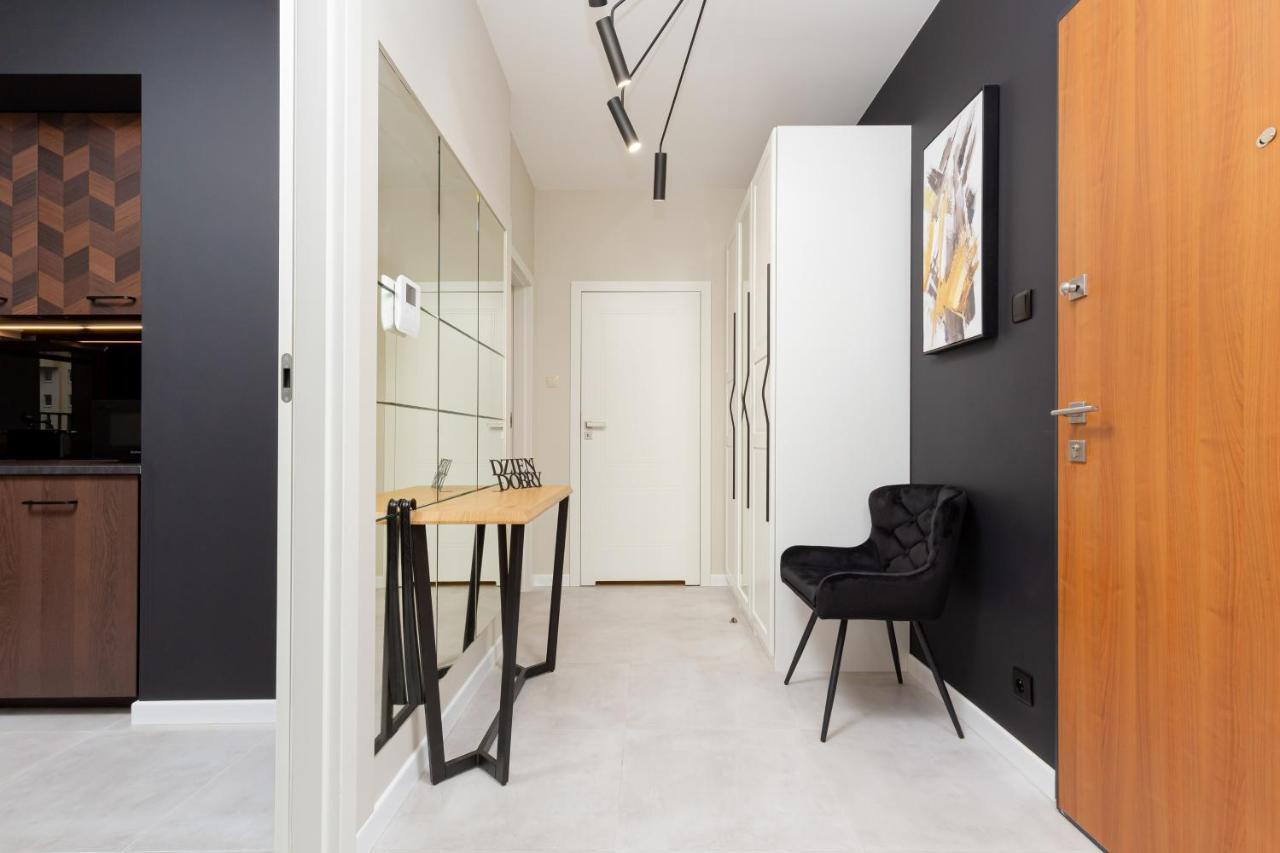 Awangarda Apartment Warsaw Ochota By Renters Prestige ภายนอก รูปภาพ