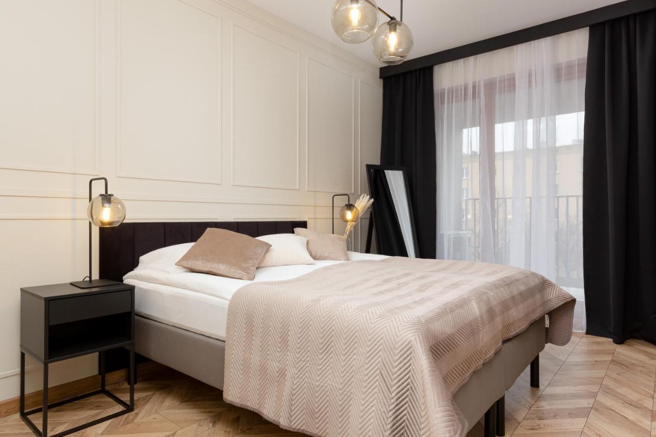 Awangarda Apartment Warsaw Ochota By Renters Prestige ภายนอก รูปภาพ